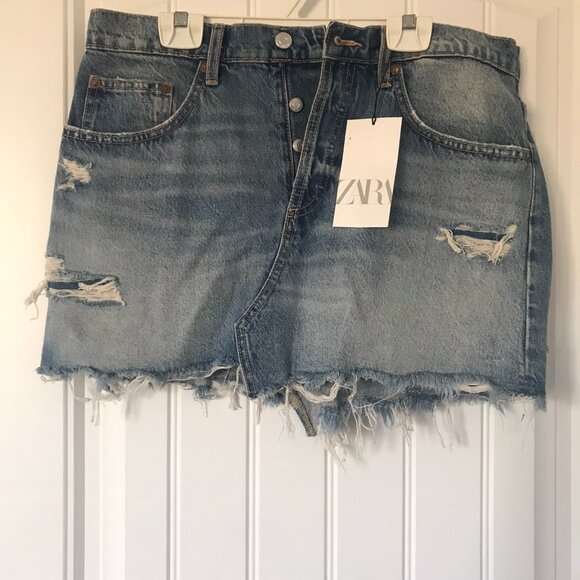 Zara Ripped Denim Mini Skirt - Picture 2 of 4